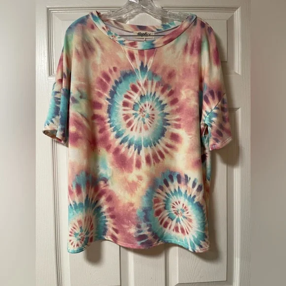 NWT: HAPTICS Tidal Tie Dye Short Sleeve shirt Size Medium - Picture 2 of 5